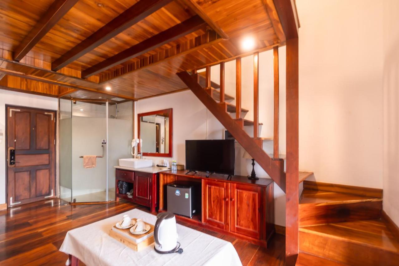 Wisdom Mystery Hotel Luangprabang Kültér fotó